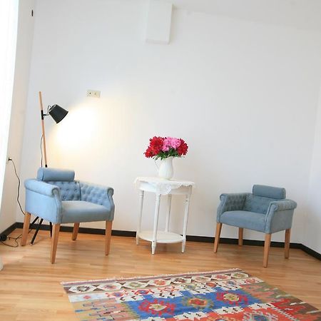 Vera House Тбілісі Екстер'єр фото