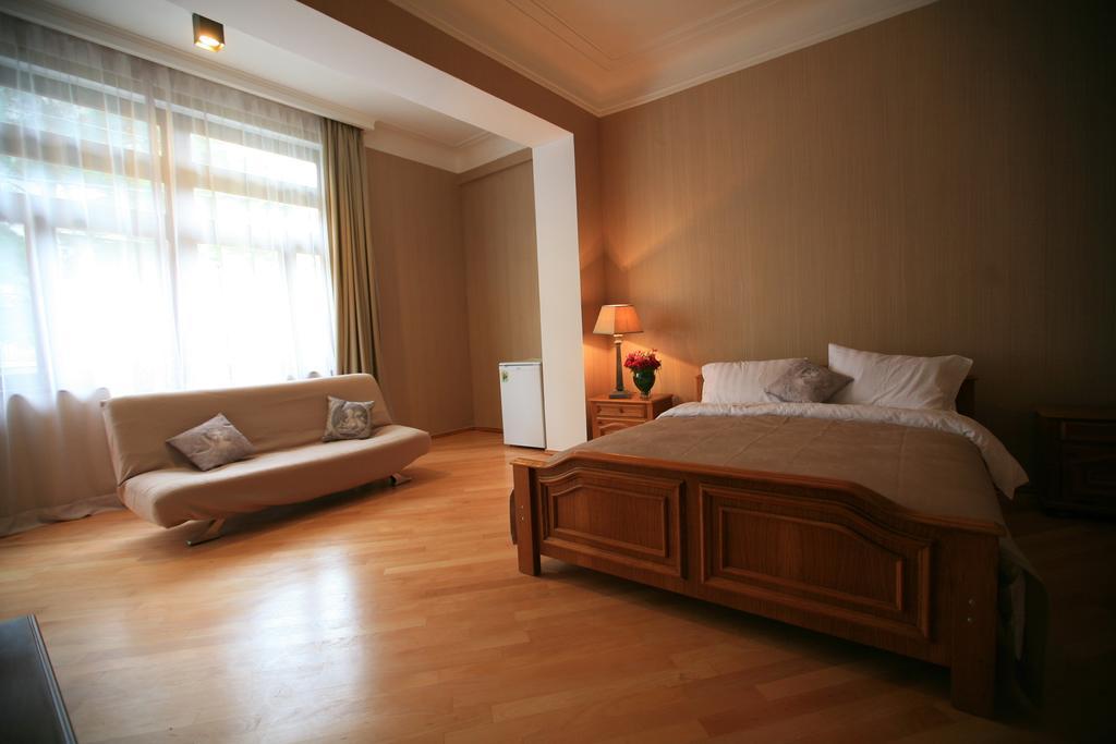 Vera House Тбілісі Екстер'єр фото