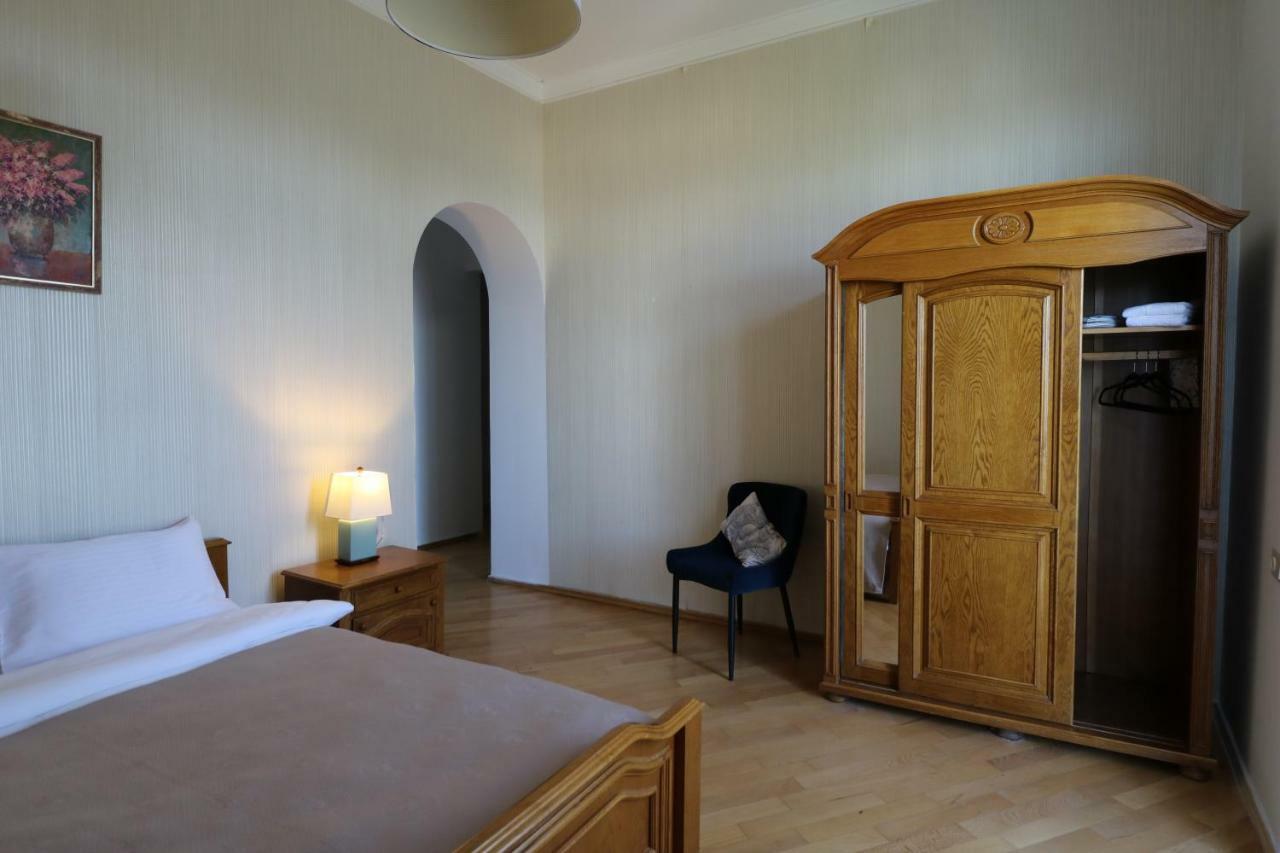 Vera House Тбілісі Екстер'єр фото