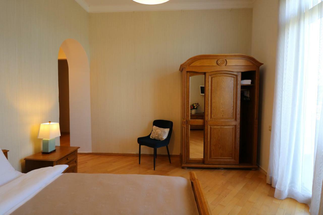 Vera House Тбілісі Екстер'єр фото